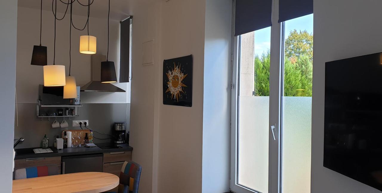 Appartamento Le Studio Des Talents Au Coeur De Chaumont Chaumont  Esterno foto